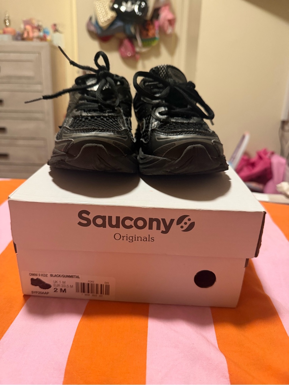Saucony Kids Black and Gunmetal Sneakers
